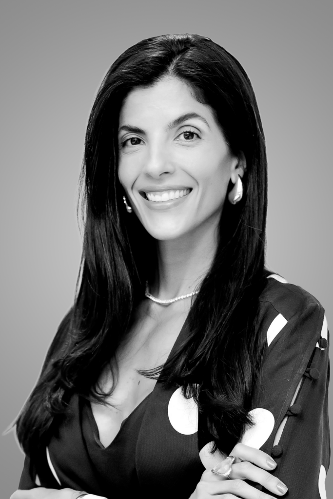 Patricia SantAnna site - Renault Advogados